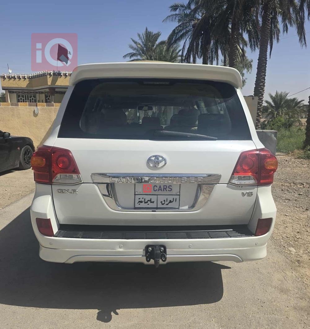 تويوتا لاندكروزر